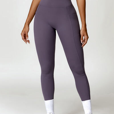 Ruched Pocketed High Waist Active Leggings